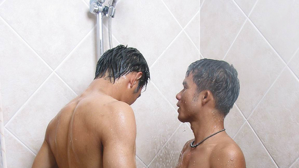 Shower Boys photos